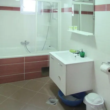 Im Haus Ella Cdn02117 Dyb בית נופש *
